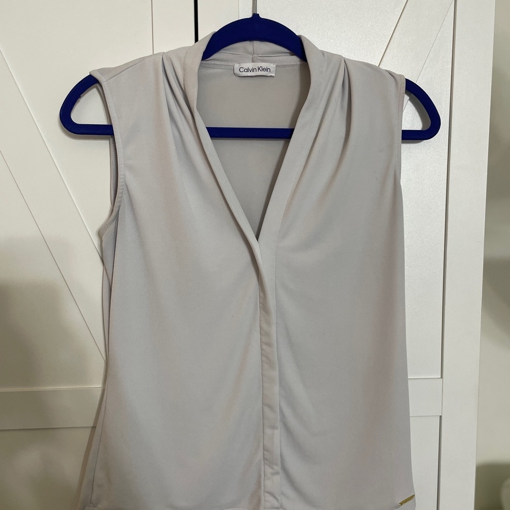 Calvin Klein Women's white Sleeveless Blouse